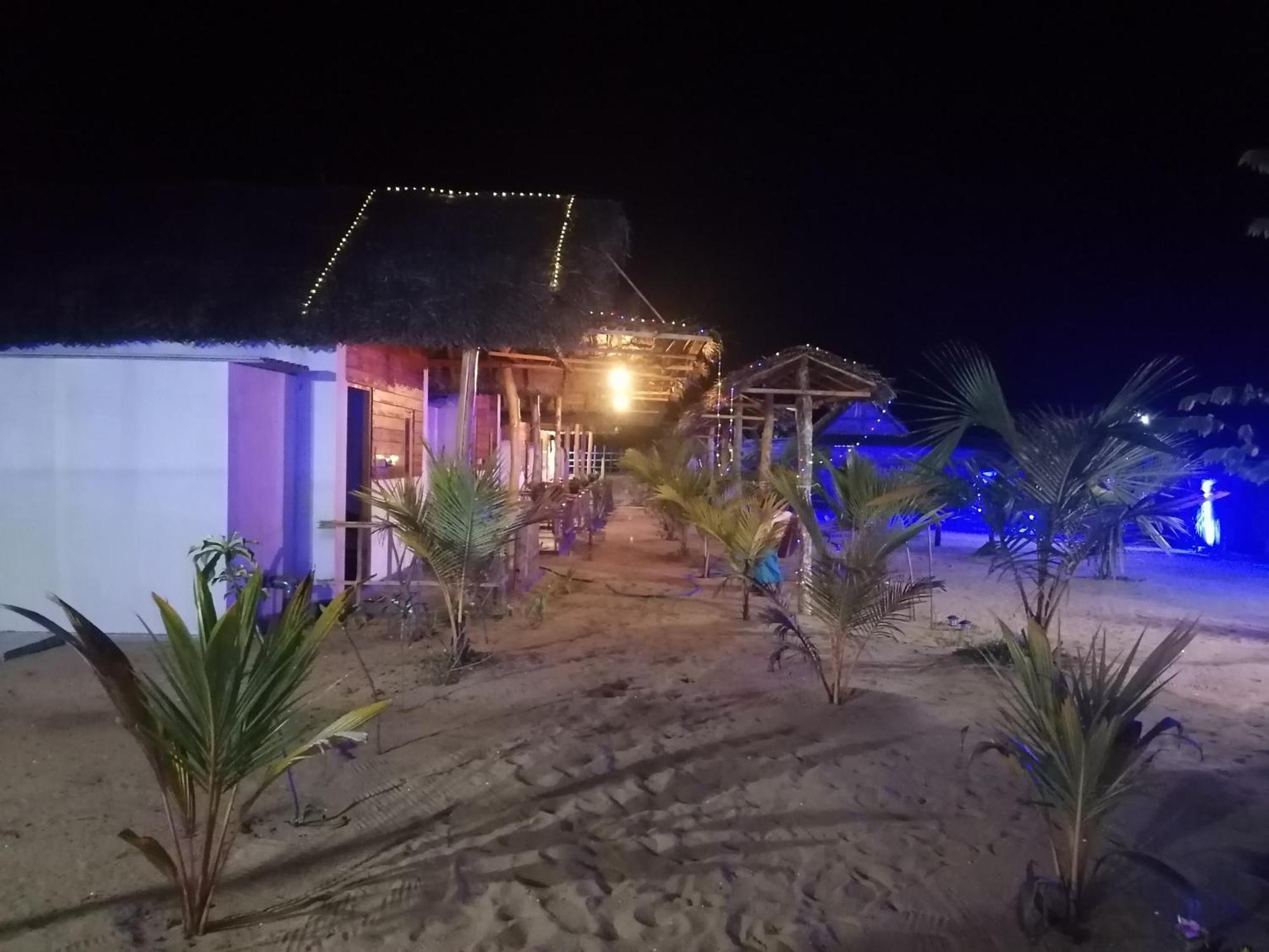 Amwaj Blue Cabana Arugambay Arugam Bay Zewnętrze zdjęcie