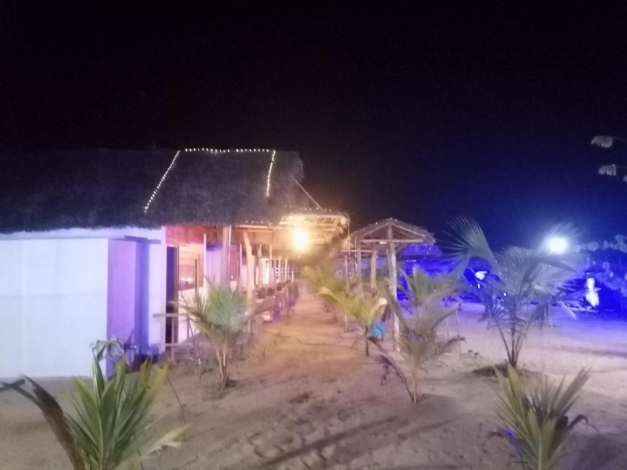 Amwaj Blue Cabana Arugambay Arugam Bay Zewnętrze zdjęcie